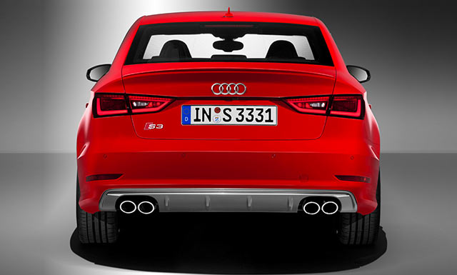 Audi S3 седан